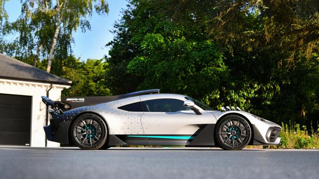Mercedes-AMG_side.jpg